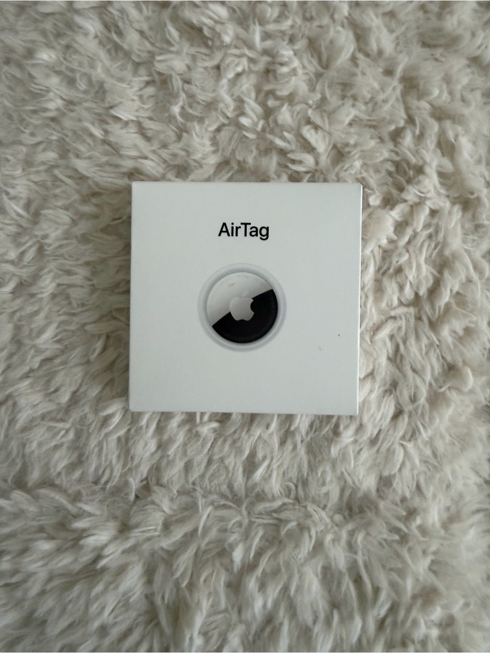 BNIB Apple 🍎 AirTag